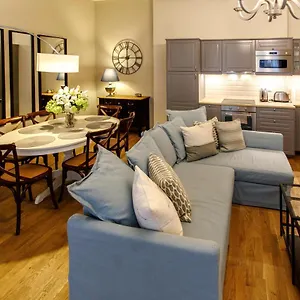 https://ilen-apartments.praguehotelsweb.com
