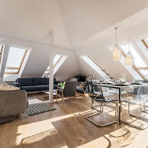 https://penthouse-ii-by-loft-affair.krakowhotelspoland.com